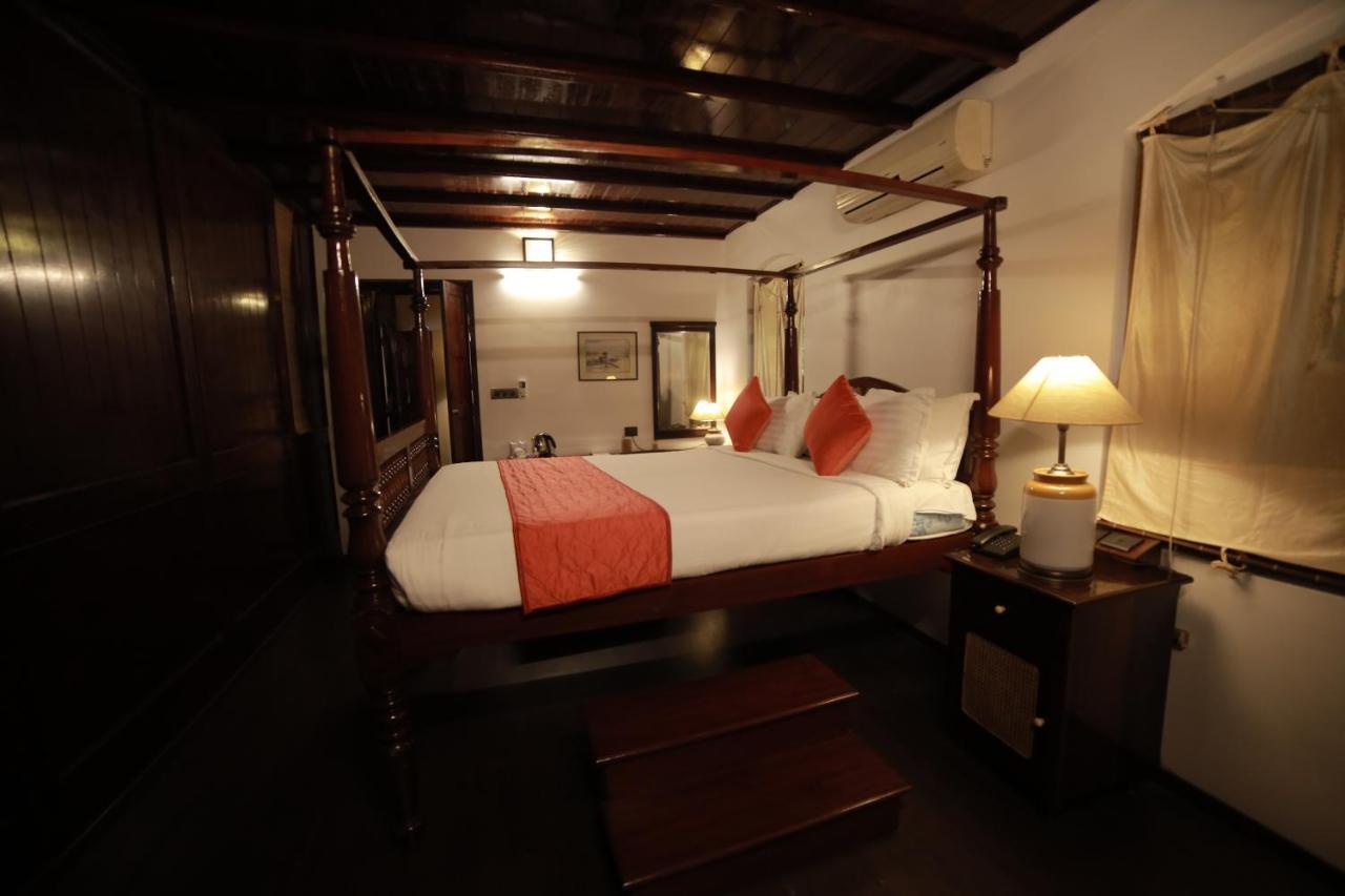 Heritage Methanam Kochi Ngoại thất bức ảnh